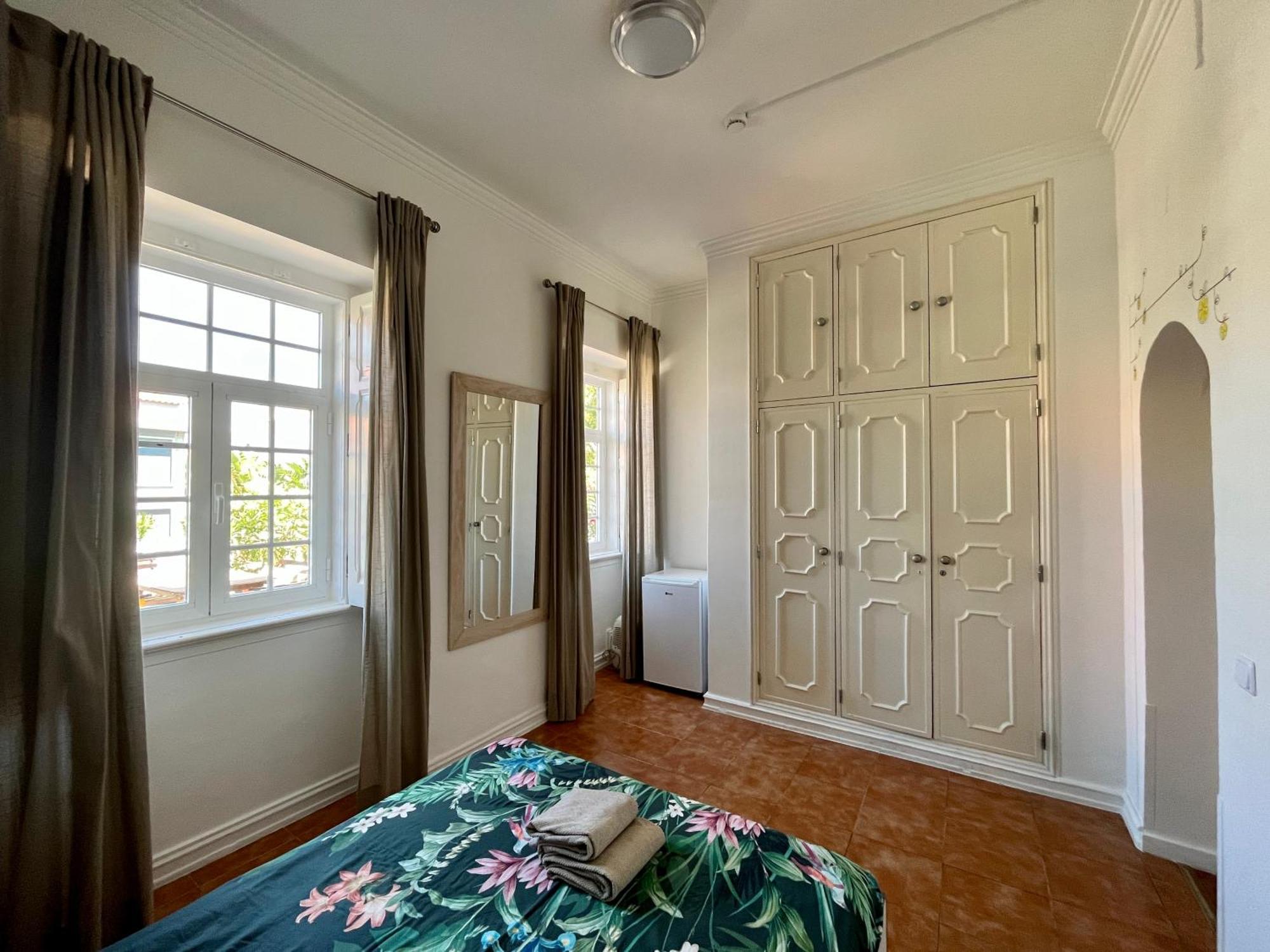Eco Ljmonade Hostel กาชไกช์ ภายนอก รูปภาพ
