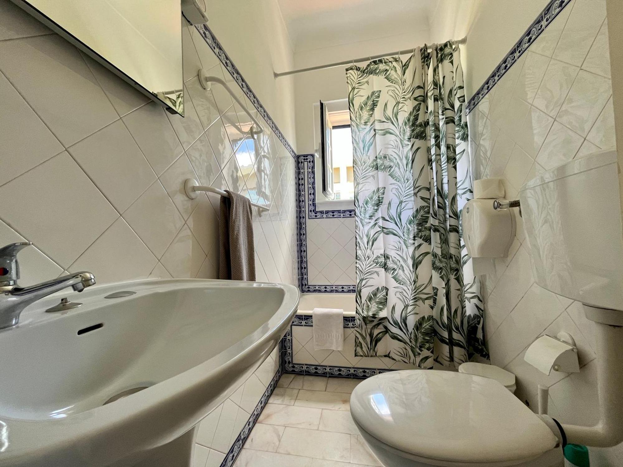 Eco Ljmonade Hostel กาชไกช์ ภายนอก รูปภาพ